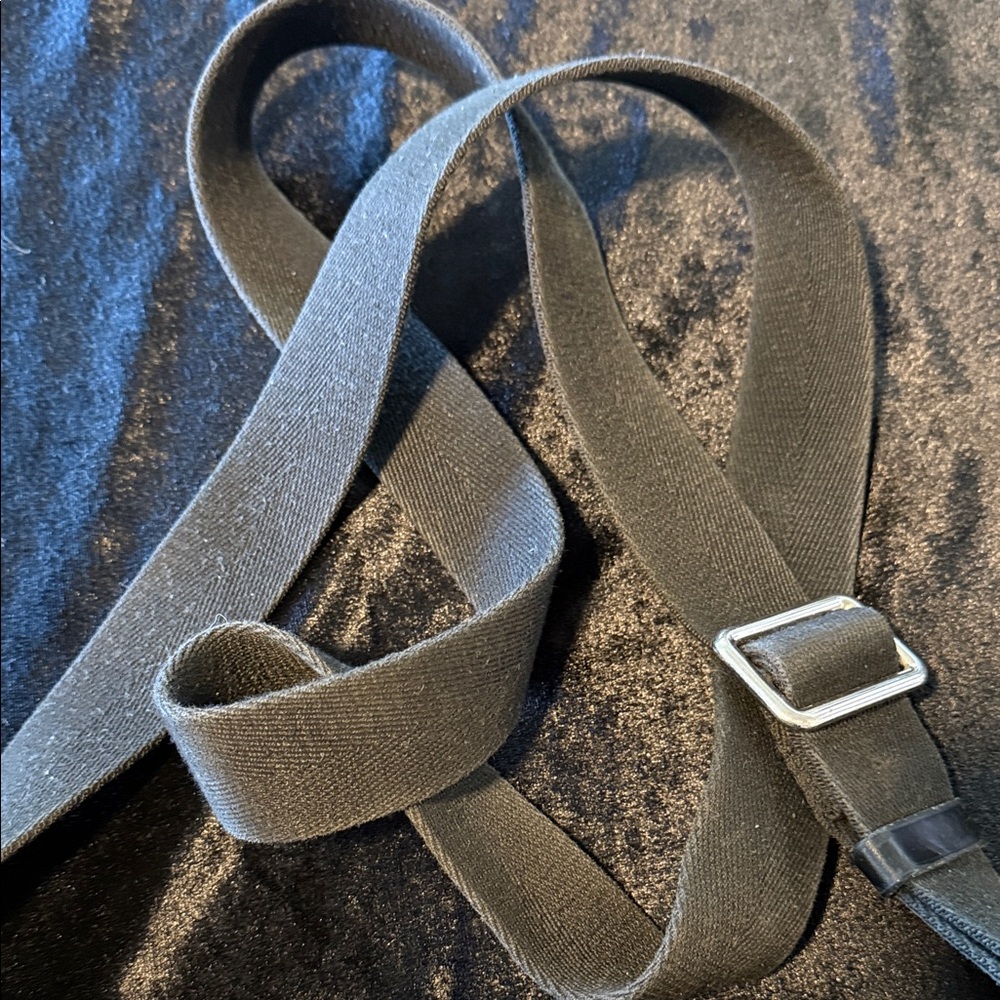 Louis Vuitton Gray Checkered Crossbody Bag - Picture 9 of 9